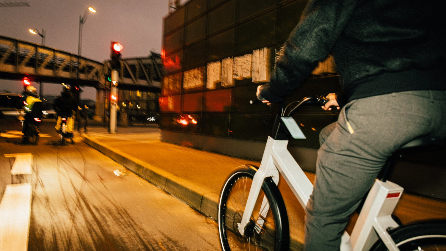 Vélo hybride pour rouler de nuit