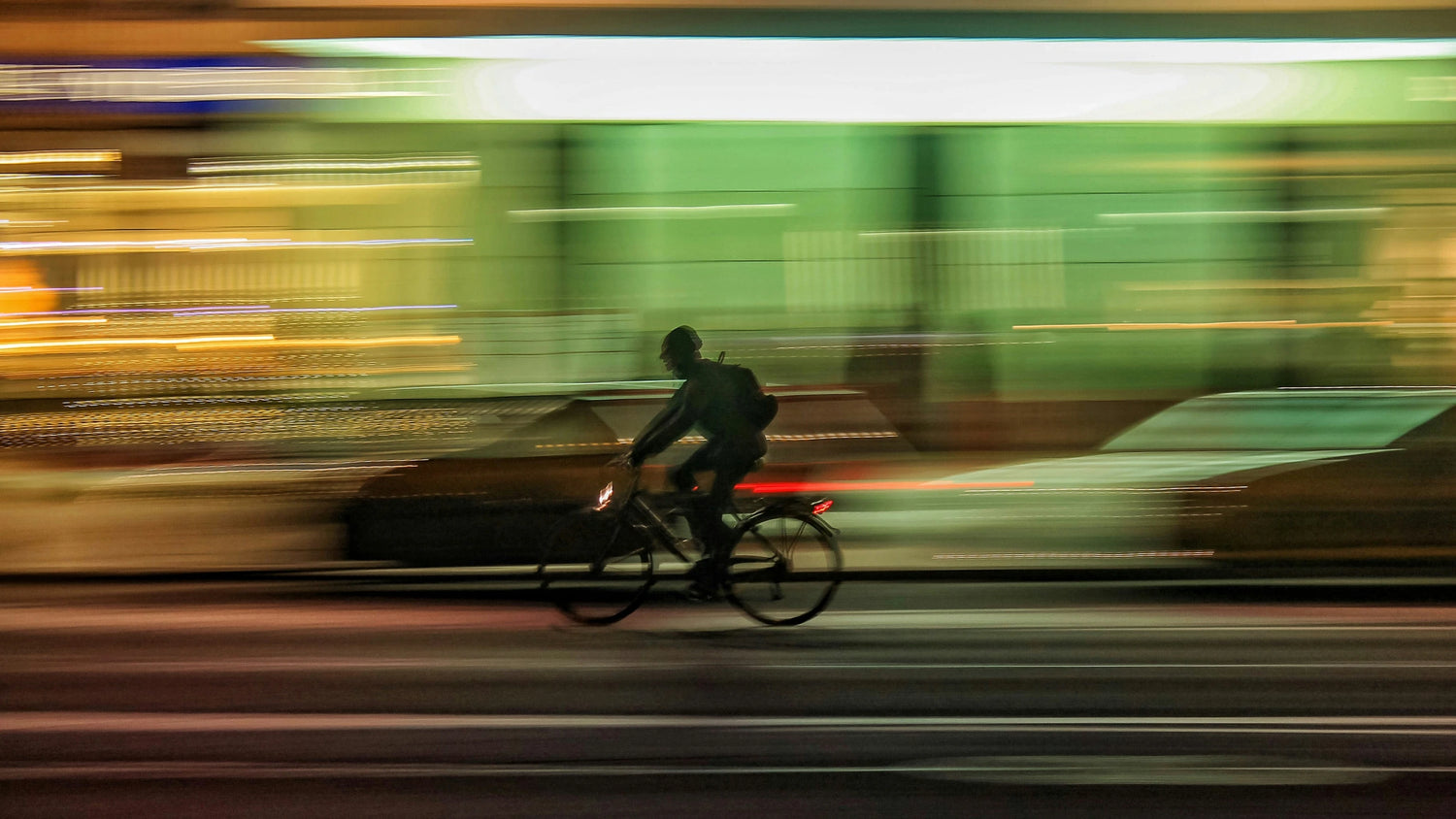 Vélo électrique rapide avec assurance 